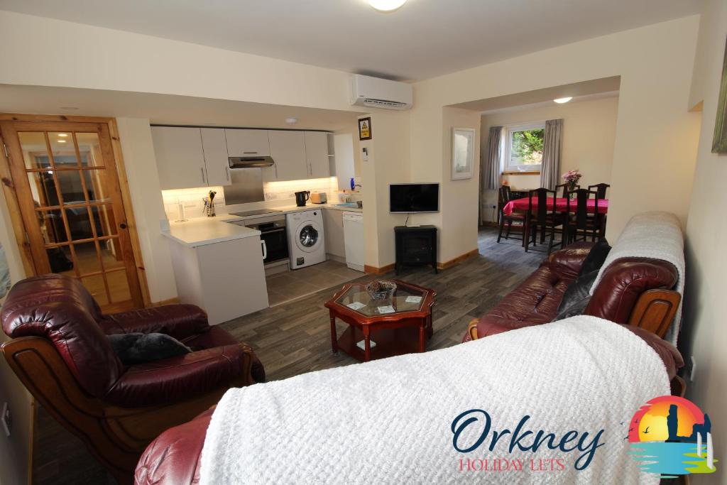 89 Victoria Street, Kirkwall, Orkney - OR00066F - Photo 5