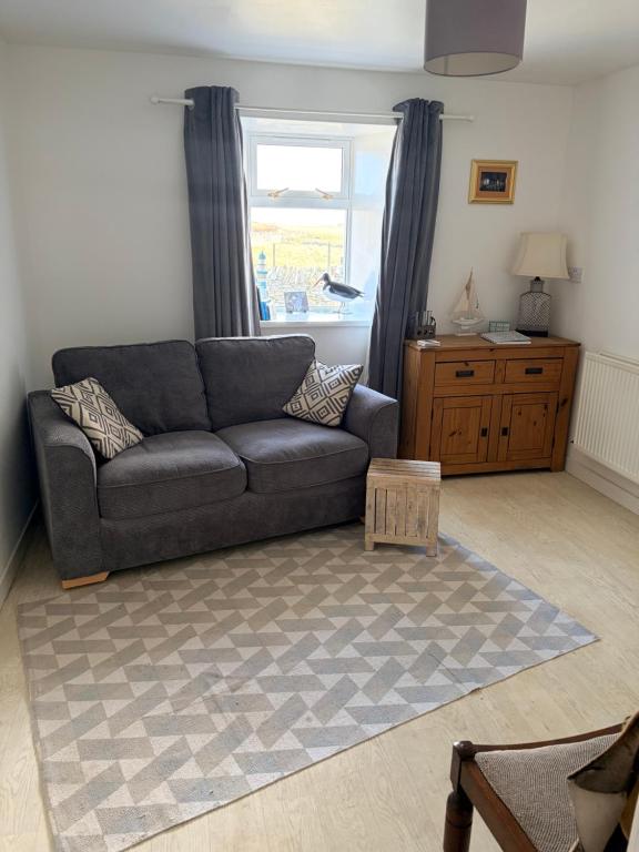 Accommodation by the sea on Sanday - Photo 4