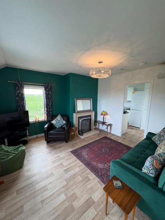 Captain Wylie's Hoose - Photo 2