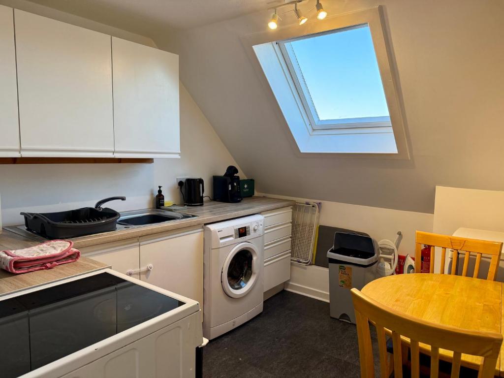 Cozy Loft In The Heart Of Kirkwall OR00239F - Photo 4