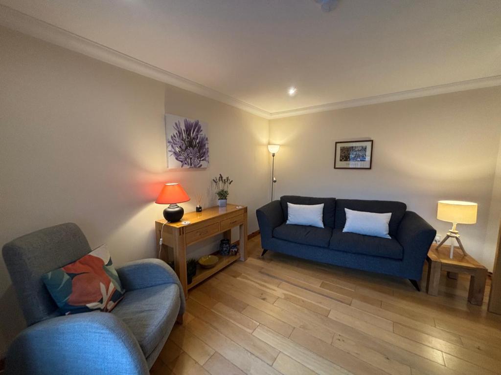 No 2 High Park Lodges - Photo 3