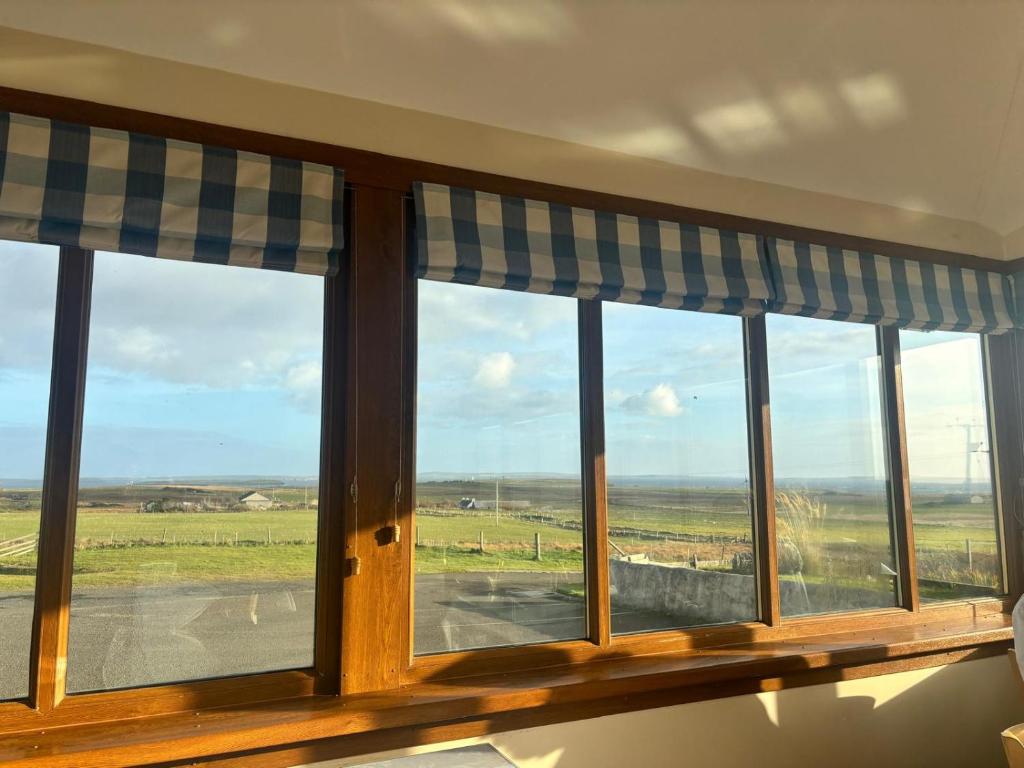 Stromabank Hotel, Longhope, Island of Hoy - Photo 2