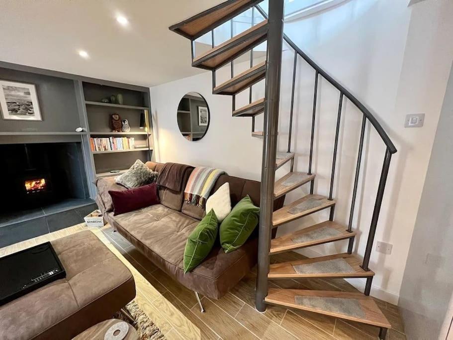Studio House